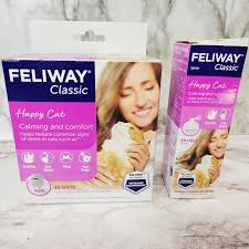FELIWAY Classic Cat Calming Plug-In Diffuser 48ml + Spray | 30 Day Pheromone Stress Relief