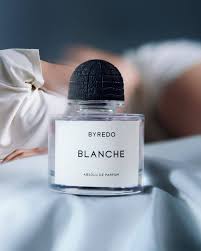Byredo Blanche Eau De Parfum Spray 3.4 oz / 100ml – Clean Floral Musk Unisex Fragrance