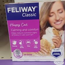 FELIWAY Classic Cat Calming Plug-In Diffuser 48ml + Spray | 30 Day Pheromone Stress Relief
